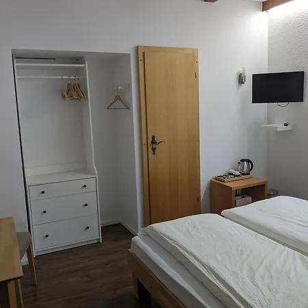 Konukevi Winzerhaus 4*